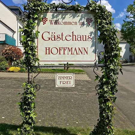 Bed & Breakfast Gaestehaus Hoffmann Farschweiler