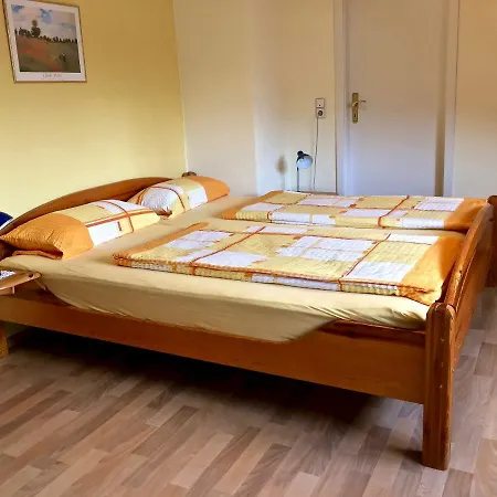 Bed & Breakfast Gaestehaus Hoffmann Detzem