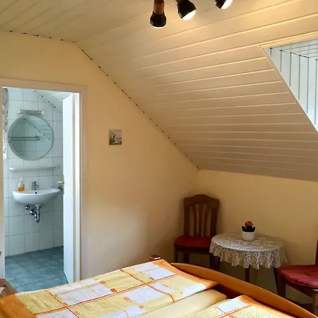 Gaestehaus Hoffmann Bed & Breakfast Farschweiler