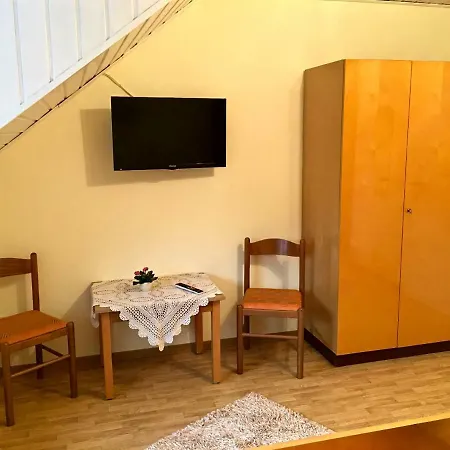 Gaestehaus Hoffmann 3* Detzem