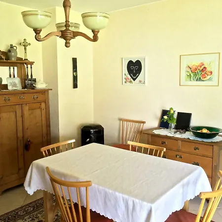 Gaestehaus Hoffmann Bed & Breakfast Farschweiler