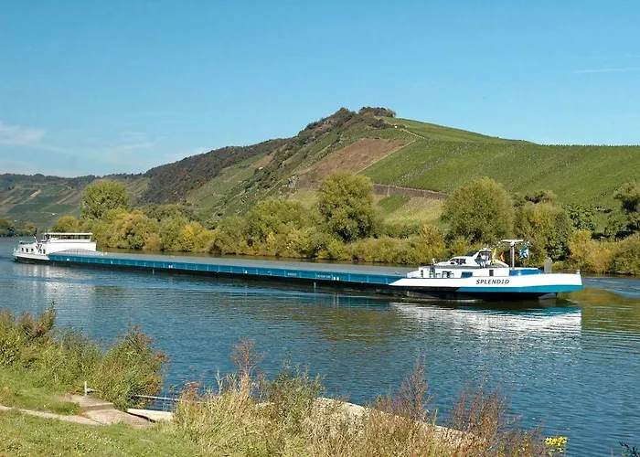 Gaestehaus Hoffmann Bed & Breakfast 3*