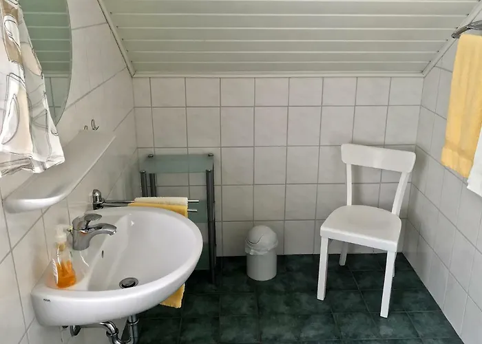 Bed & Breakfast Gaestehaus Hoffmann Farschweiler